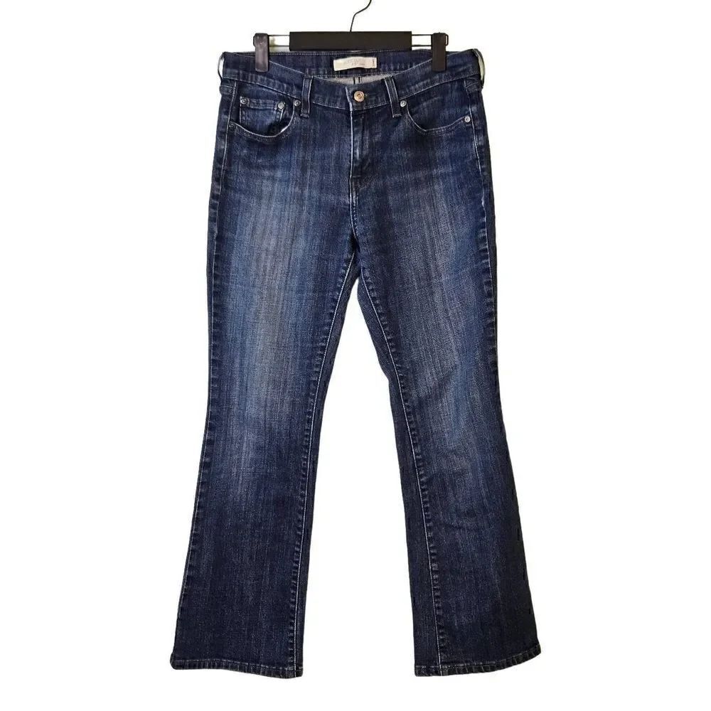 Levi's Bootcut 515 Jean's. Size 8.